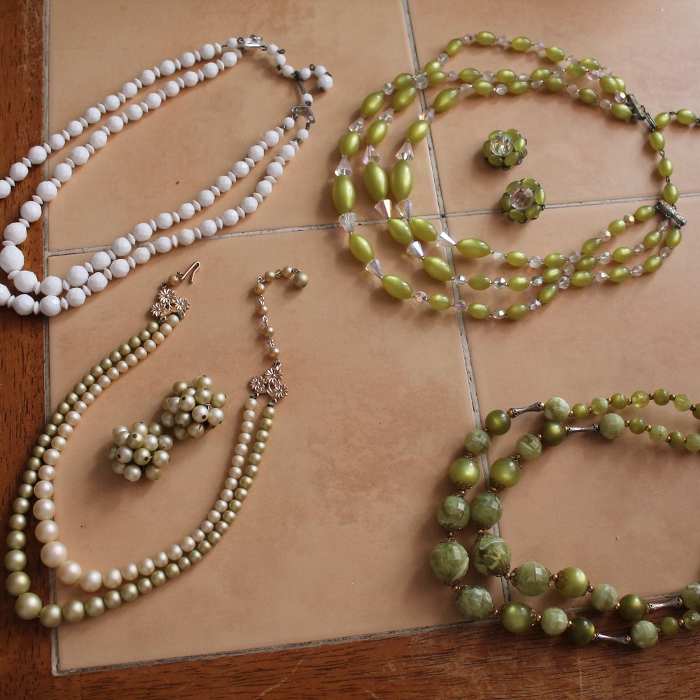 beaded necklaces and clip on earrings 6 piece lot